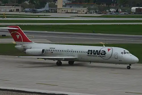 McDonnell Douglas DC-9-30