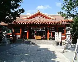 波上宮 拝殿