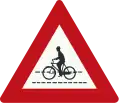 J24: Cyclist crossing