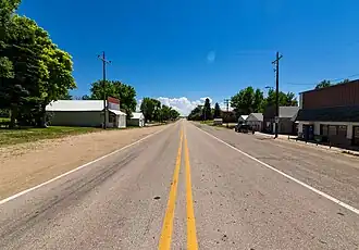 South on Nebraska Spur 16F in Nenzel, July 2017