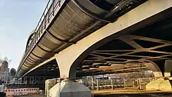 Bridge pier