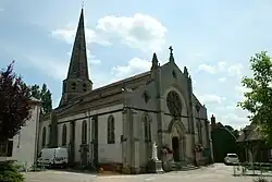The church in Noyant