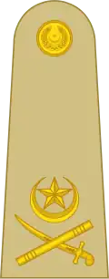 Lieutenant general لیفٹیننٹ جنرل[41] (Pakistan Army)