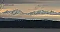 Left to rightː Mt. Ellinor, Mt. Washington, Mt. Pershing, Jefferson Peak. View from Seattle.