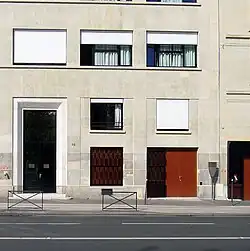 No. 32