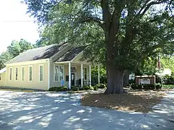 Pavo Public Library