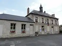 The town hall of Pernant