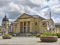 Saint-Bénigne Church and the Palace of Justice