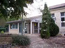 The town hall in Poussignac