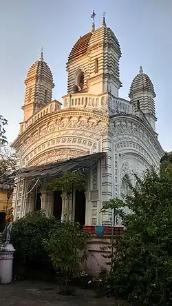 The Giribala Thakurbari, Agarpara was built by Giribala Debi, the grand daughter-in-law of Padmamoni Debi and Babu Ramchandra Ata