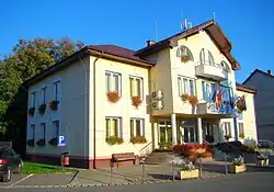 Rușii-Munți town hall