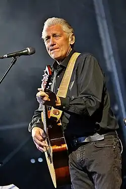 Fendrich in concert in 2022
