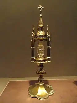 Reliquary with Tooth of Saint John the Baptist, rock crystal c. 1000, Egypt, silver gilt metalwork 1375–1400, Braunschweig, Germany (Art Institute of Chicago)