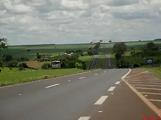 Rodovia Brigadeiro Faria Lima - SP-326 perto da cidade de Colina - panoramio.jpg