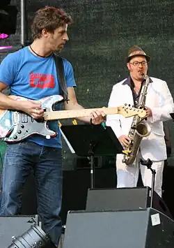 Roland Bürger (left)