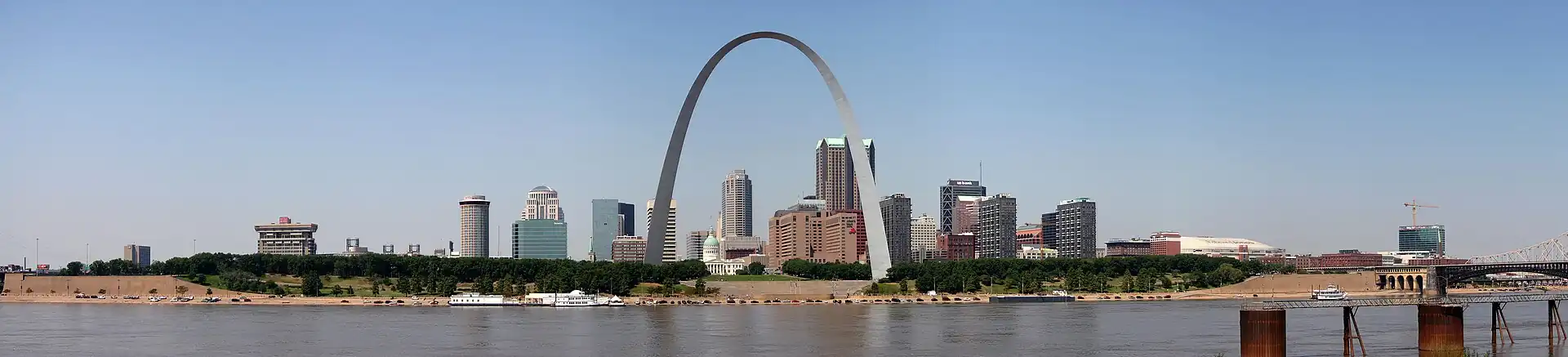 Image 64Panorama of St. Louis, Missouri (from Portal:Architecture/Townscape images)