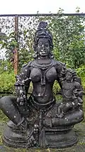 Santara-period sculpture of a women