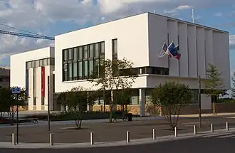 The town hall in Serris