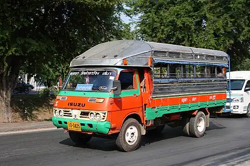 Isuzu Elf in Phra Nakhon Si Ayutthaya province