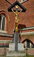 War Memorial by Martin Travers