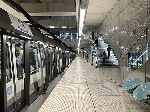 Pont de Levallois–Bécon