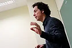 Ricardo Romero guest lecturing at the University of Buenos Aires, 2015