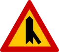K-29δ Merging traffic from the right