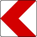 Marking for sharp bends, bridge parapets, abutment, walls, tunnel mouths, etc. Single arrow marker (to left)