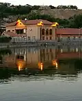 Vardavar lake