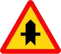 W.207a: Road junction with priority