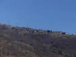 The mountains and the ski station