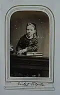 A niece: Violet Evelyn Sophia Filgate (1871–1912), elder daughter of William de Salis Filgate (1834–1916), MFH, of Lisrenny, Ardee