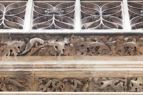 Gothic acanthuses on the Hôtel de Cluny, Paris, unknown architect or sculptor, 1485-1510[8]