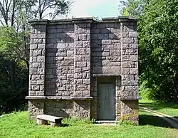 A weir in Sleepy Hollow. The weir chambers were used to empty the aqueduct for maintenance by diverting the waters to a nearby waterway. The line could be emptied in two hours.[30]