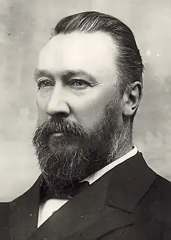 photograph of Lyne