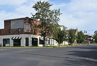 Parkes Street, the main street of Woodstock