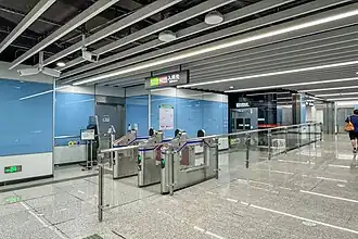 Entrance and exit gate at the elevator on the Line 14 equipment level