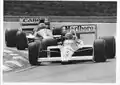 Senna leads Mansell